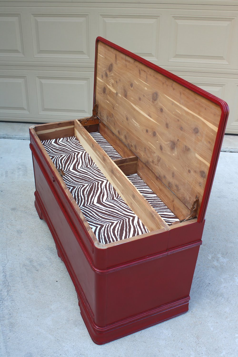 mokru Refinishing a Cedar Chest Done!!