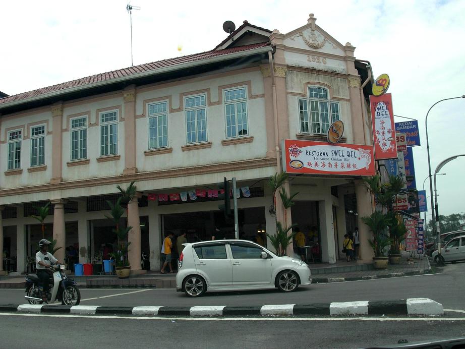 [DSCN8586-30.JPG]