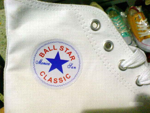 [converse.jpg]