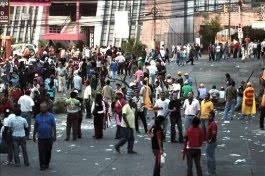 [MANIFESTACIÓN.bmp]
