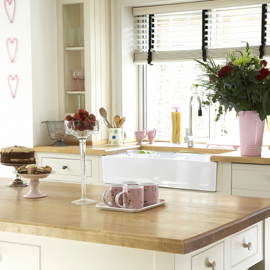 decoracao de sala lilas:Blog Achados de Decoração: DECORAÇÃO LILÁS NA SALA, COZINHA decoracao de sala lilas:Blog Achados de Decoração: DECORAÇÃO LILÁS NA SALA, COZINHA