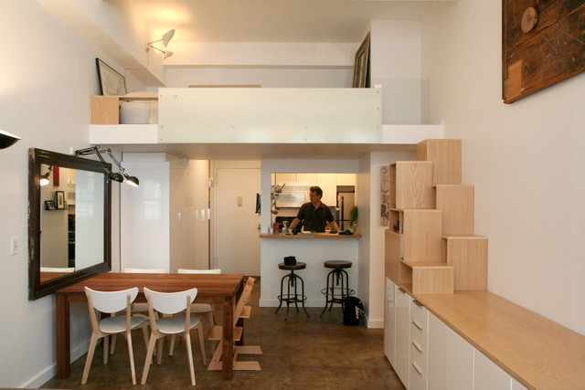 decoracao kitnet casal: uma escada que dá acesso ao quarto de casal lá em cima da cozinha decoracao kitnet casal: uma escada que dá acesso ao quarto de casal lá em cima da cozinha