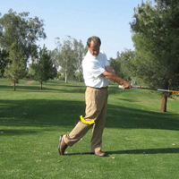 right knee turns towards target