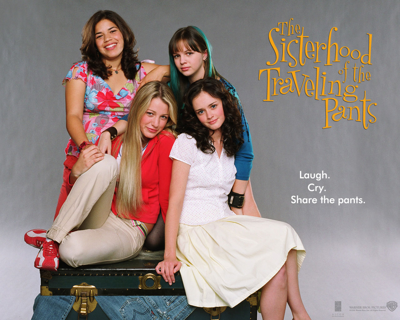 http://3.bp.blogspot.com/_afoaRWnUSQw/TOoyOLLSo4I/AAAAAAAAAqg/JN5d_bvQHho/s1600/2005_the_sisterhood_of_the_traveling_pants_wallpaper_006.jpg