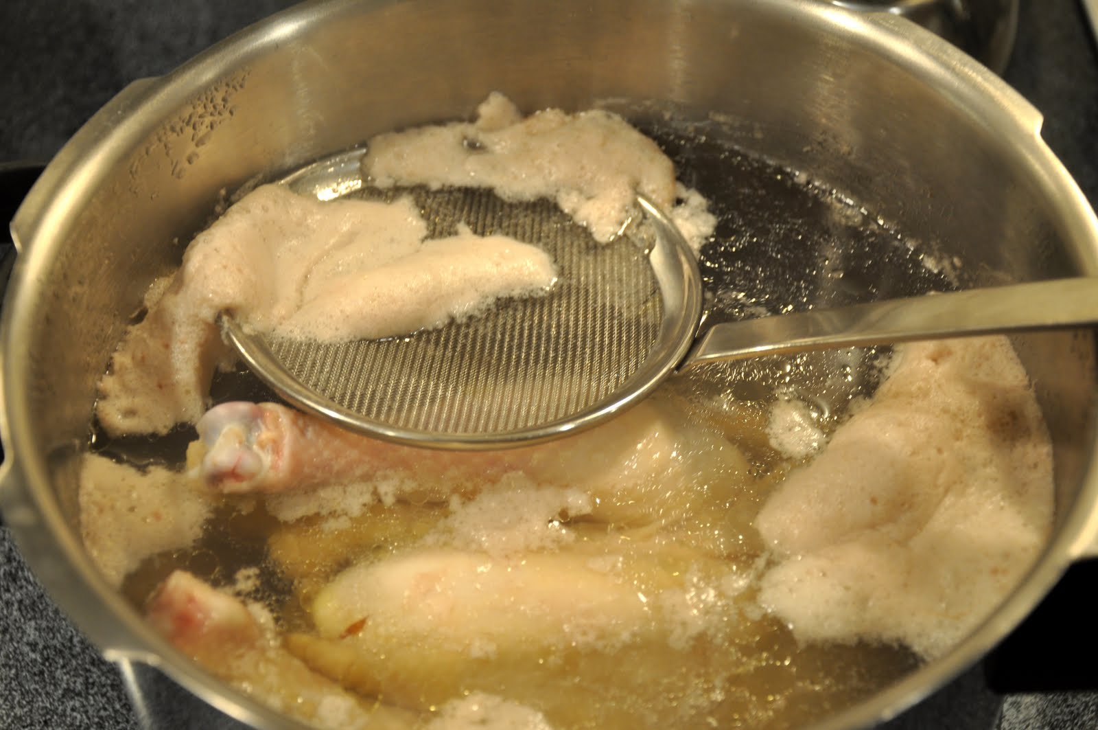 [Broth+Step+2.JPG]