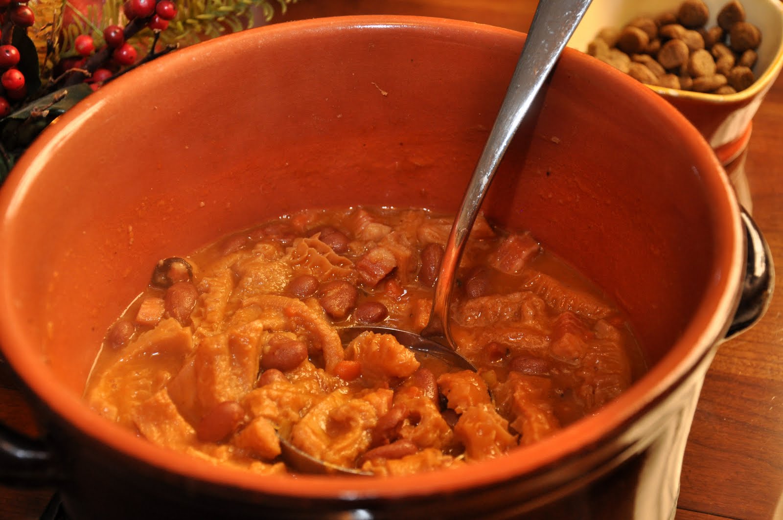 [Buseca (in the pot).JPG]