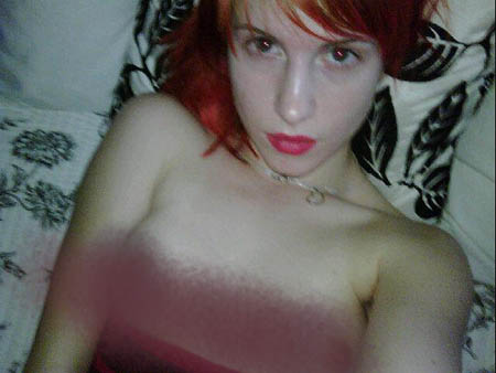 hayley williams twitter pic scandal. hayley williams twitter pic