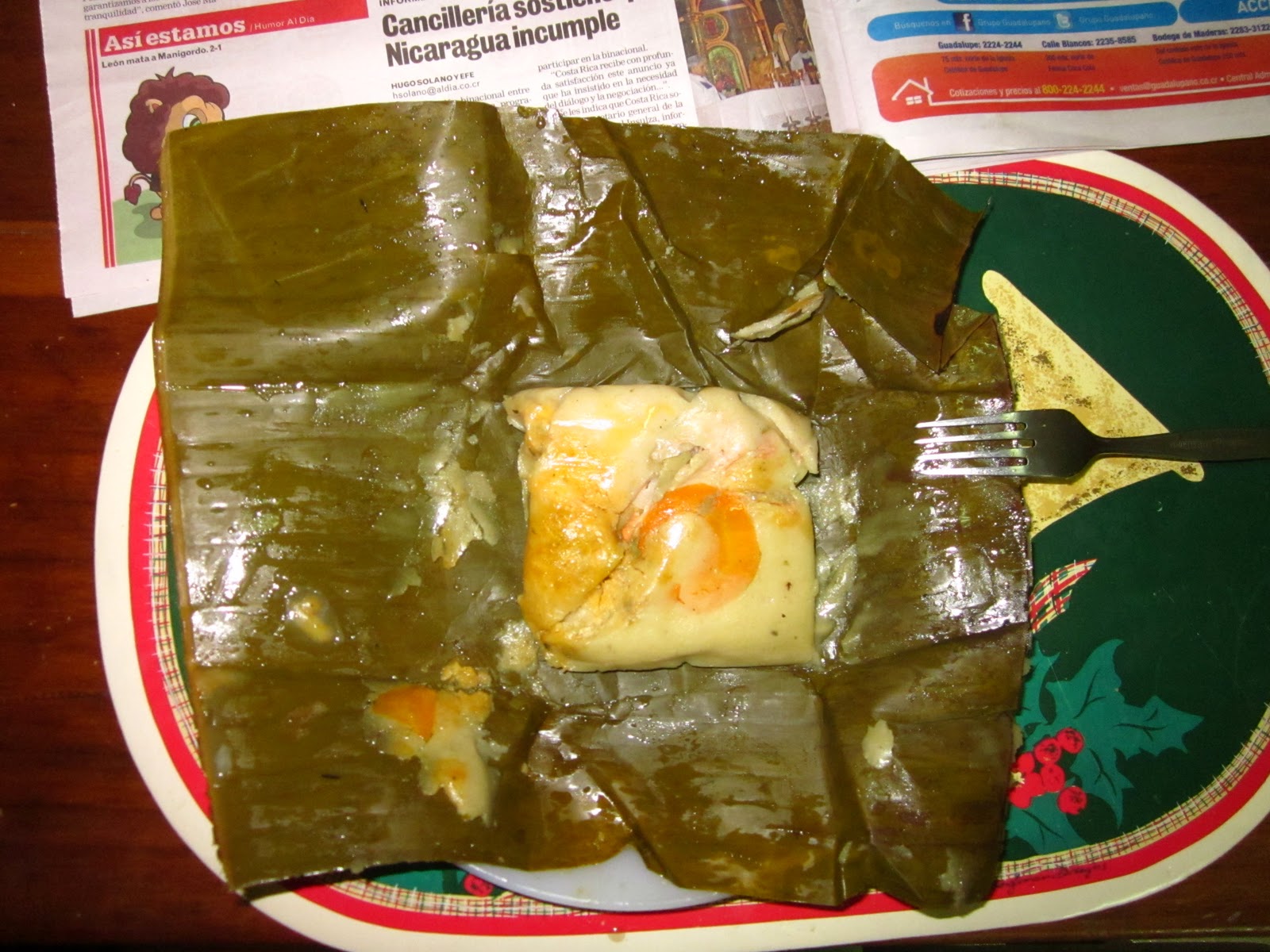 There's no place on earth like the world. Tamales Navideños a lo Tico