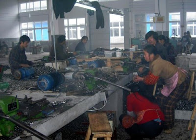 Proses Pembuatan Busi Di China