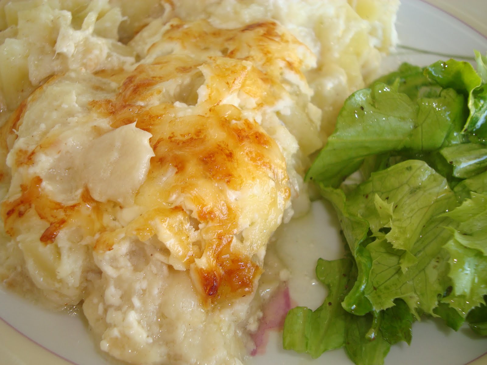 Bons Petiscos Bacalhau com natas