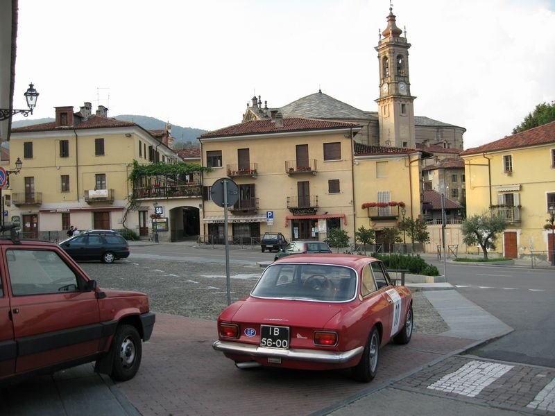 [Alfa+Romeo+1750+GTV+1969_7.bmp]