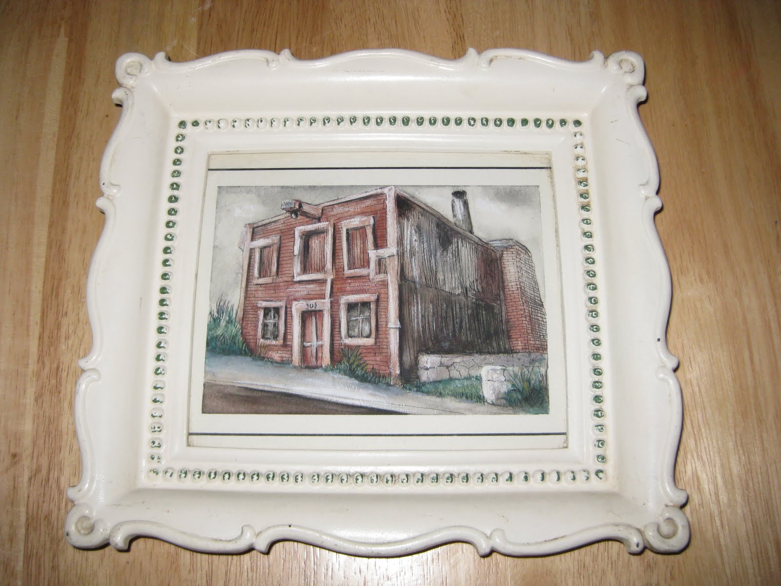 to Nana's Comfy Home Redo of picture frames