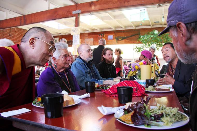 Sitting to lunch with his Holiness