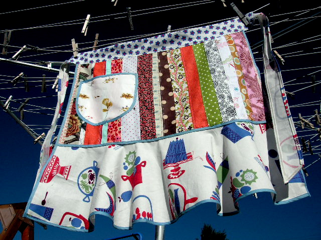[apron1.jpg]
