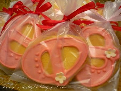 Baby Shoe Cookies
