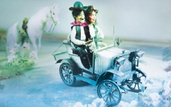 [Arnolds+Burovs01.jpg]