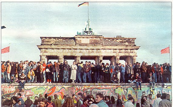 [1989.BMP]