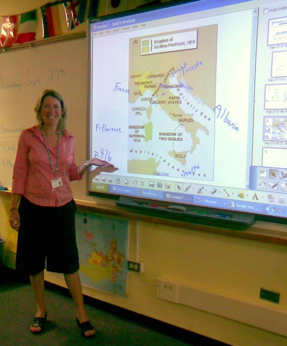 SAFINAUSA. USED OFFICE FURNITURE WAREHOUSE Desk and Chairs , File