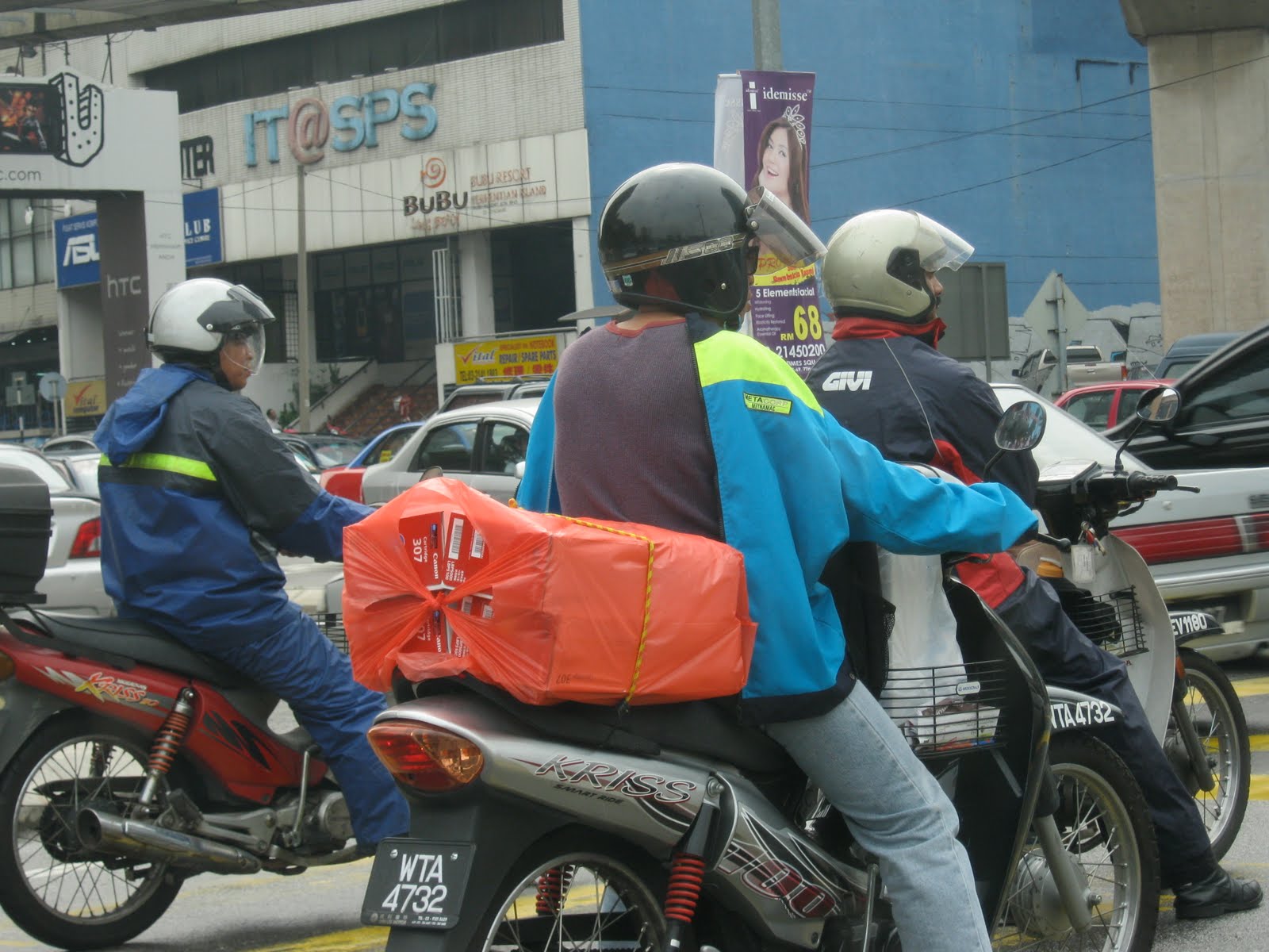 Malaysia Motorcycle helmets, modernity, and contradictions Irtiqa