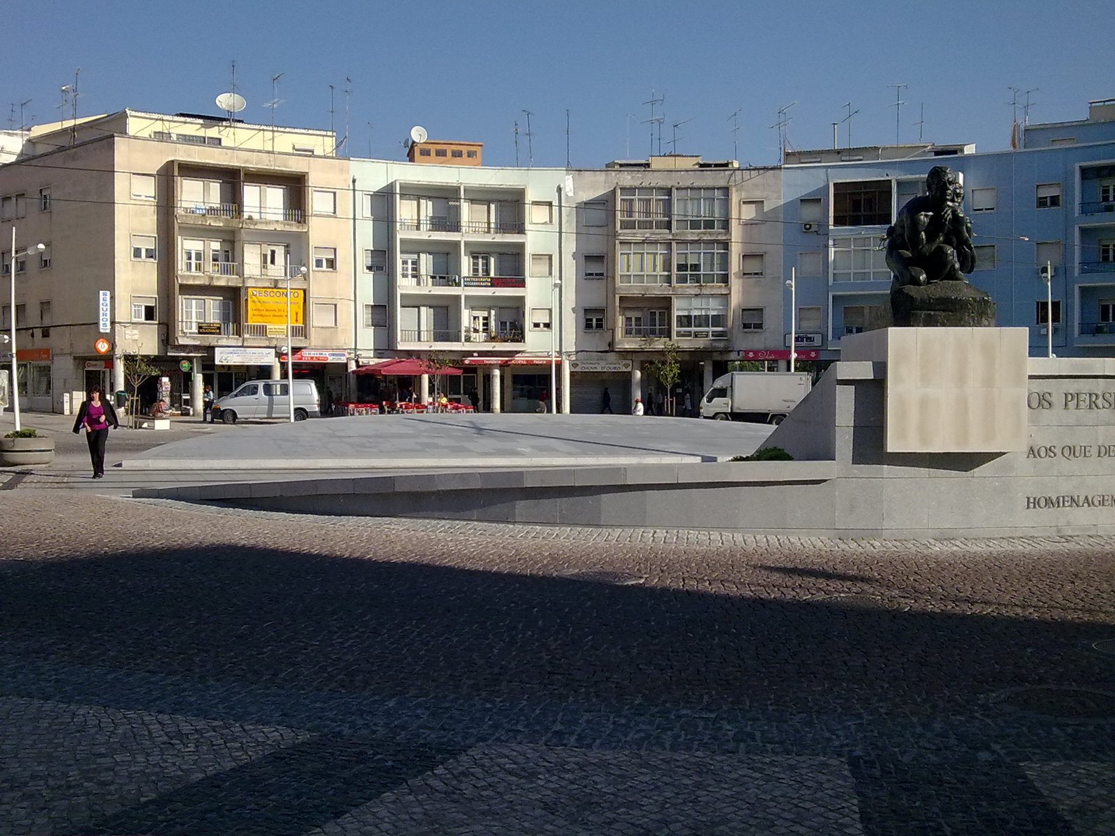 [01042009231.jpg]