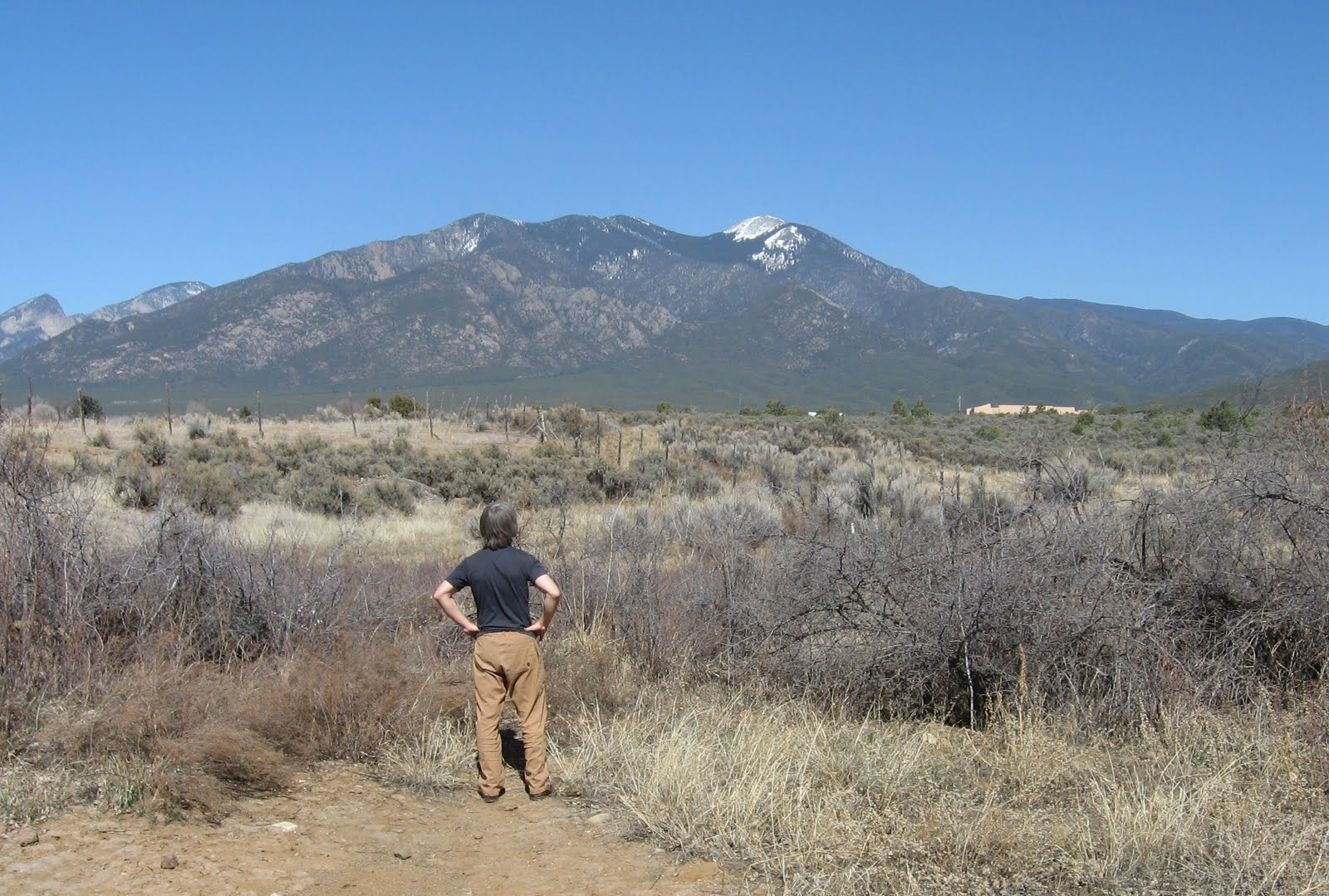 [xJeff+and+mountain.jpg]