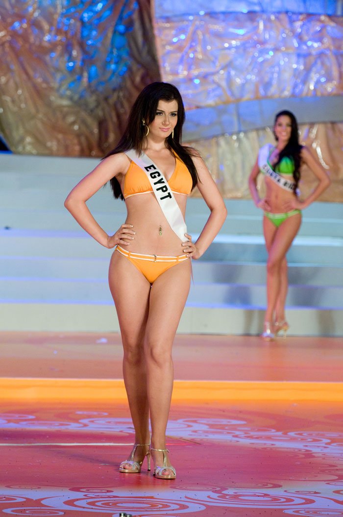 [Miss-Egypt-2008-01.JPG]