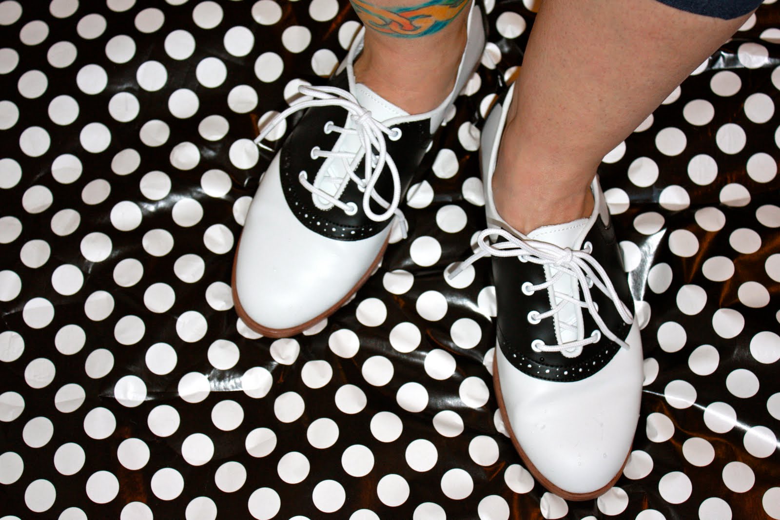 payless shoes saddle shoes