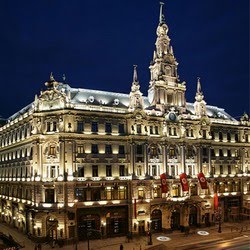 [New-York-Palace-luxury-hotel.jpg]