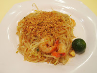 Seafood noodle with free gift