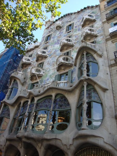 [6175_1188949917325_1035657406_576335_7244177_n.jpg]