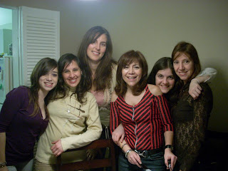 Las chicas posan para una foto