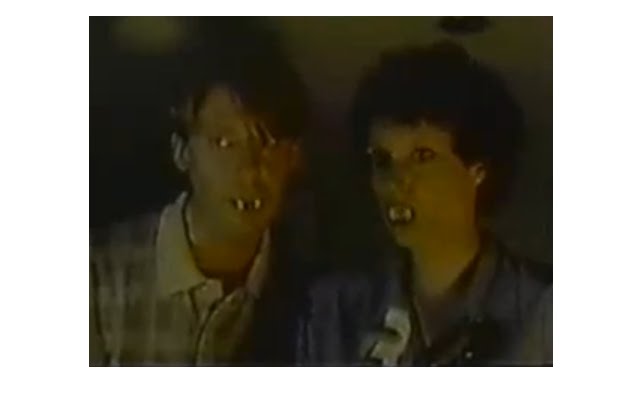 [fangs.bmp]