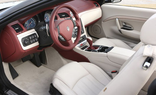Maserati+granturismo+convertible+interior