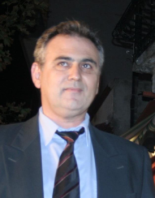 [ΜΟΥΡΚΑΣ.JPG]