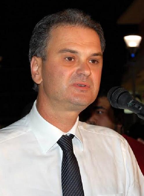 [ΞΥΝΙΔΗΣ.JPG]
