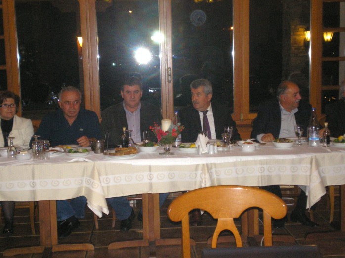 [ΜΥΣΤΙΚΑ7.JPG]