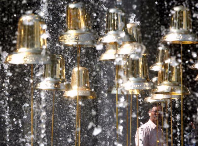 [ΚΑΜΠΑΝΕΣ.jpg]