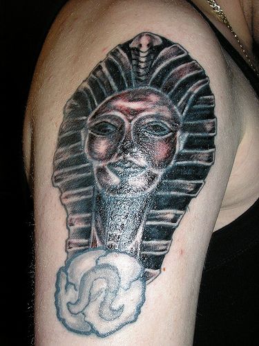 Celebrities Tattoos Pictures: Egyptian 