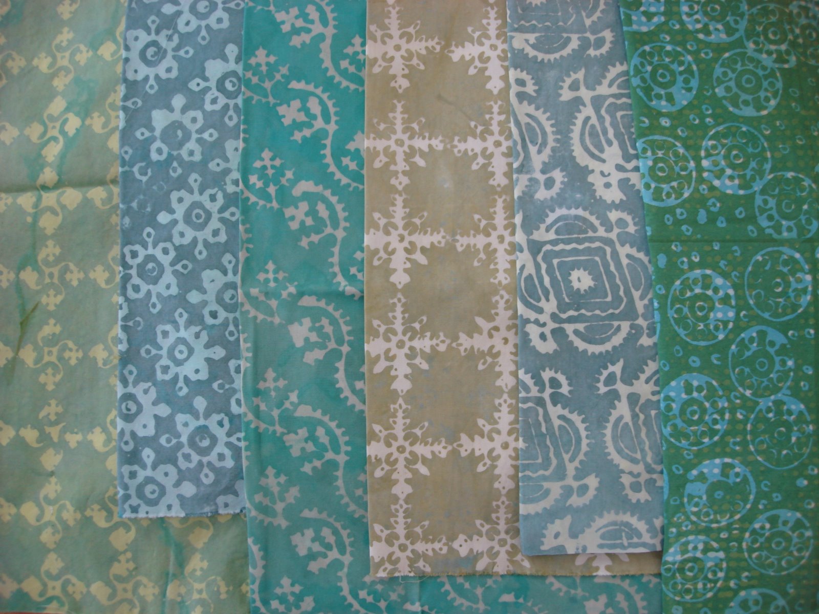 [ruth's+textiles.JPG]