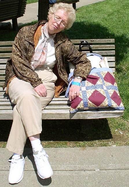 [Tired+Quilter+11.JPG]