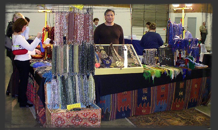 [abdul+at+booth+4.JPG]