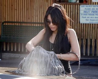 [vanessa+hudgens+13.jpg]