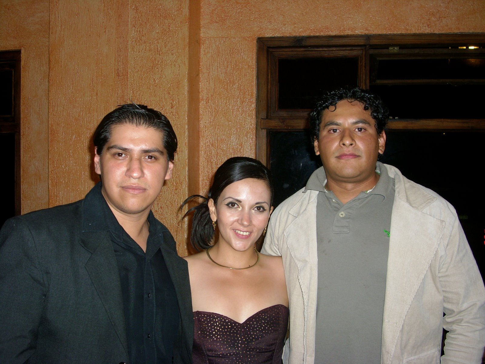 [DSCI0035.JPG]
