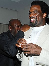 [nba_jordan_oakley_195.jpg]