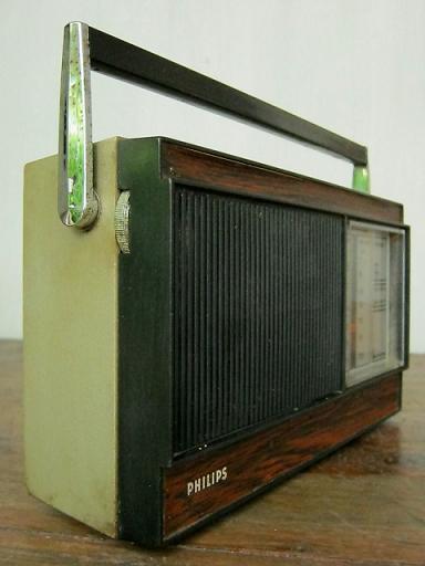 Kedai Barang Antik Januari 2011