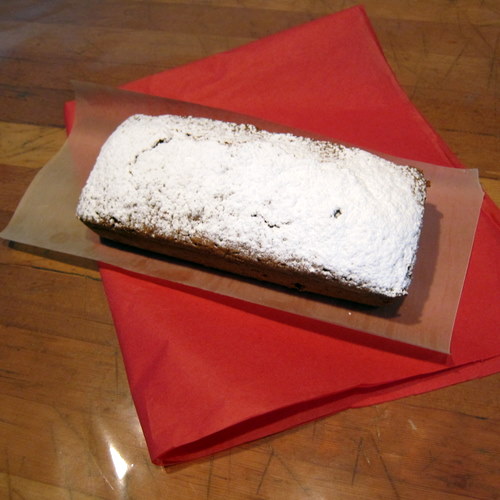 Fishtails and Pearls Cello wrap makes a food gift special...