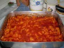 la mia cucina...gnocchi fatti  a mano  da me...slurp!!