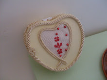 scatola cuore punto croce....