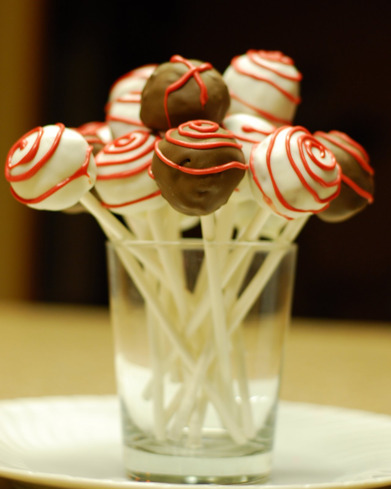[Cake+Pops+4.jpg]