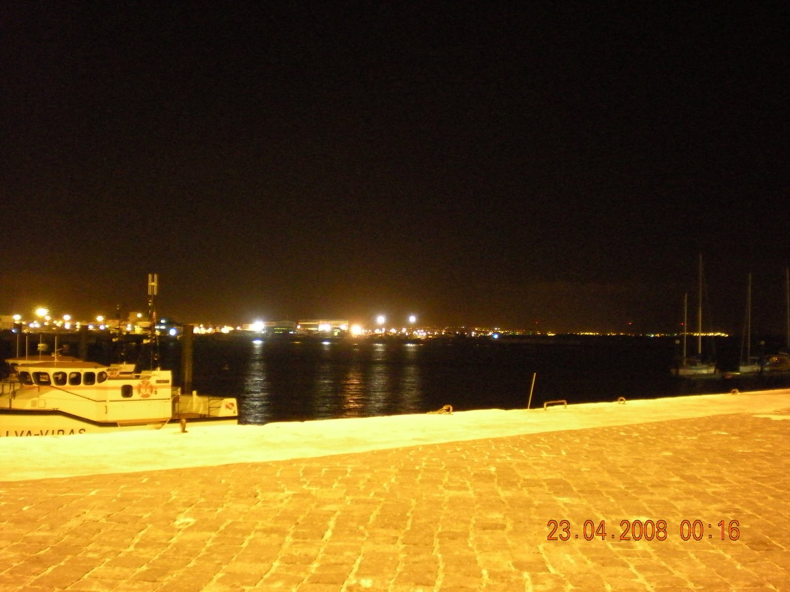 [DSCN0334.JPG]